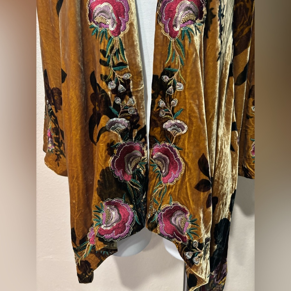 Sundance Velvet Floral Open Kimono in Mustard and Pink - Picture 5 of 9